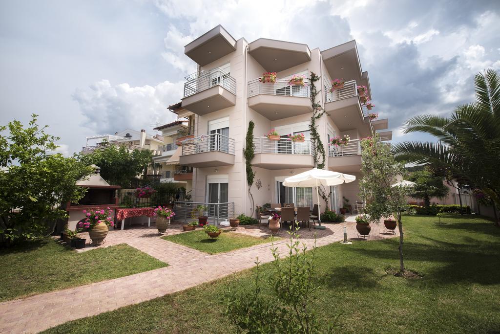 Apartments Eleni 4 Seasons Hanioti Buitenkant foto